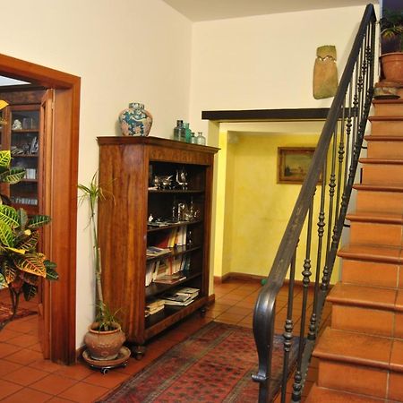 Отель La Casa Di Marina Феррара Экстерьер фото
