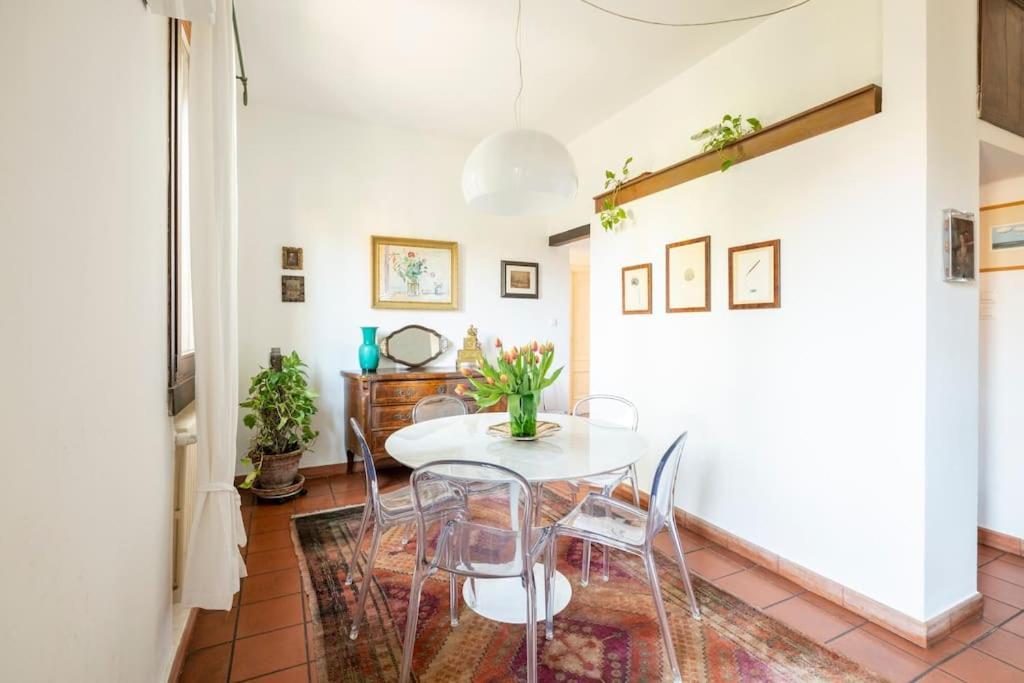 Отель La Casa Di Marina Феррара Экстерьер фото